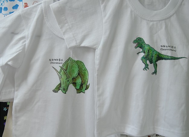 어린이 티셔츠 공룡 스텐실